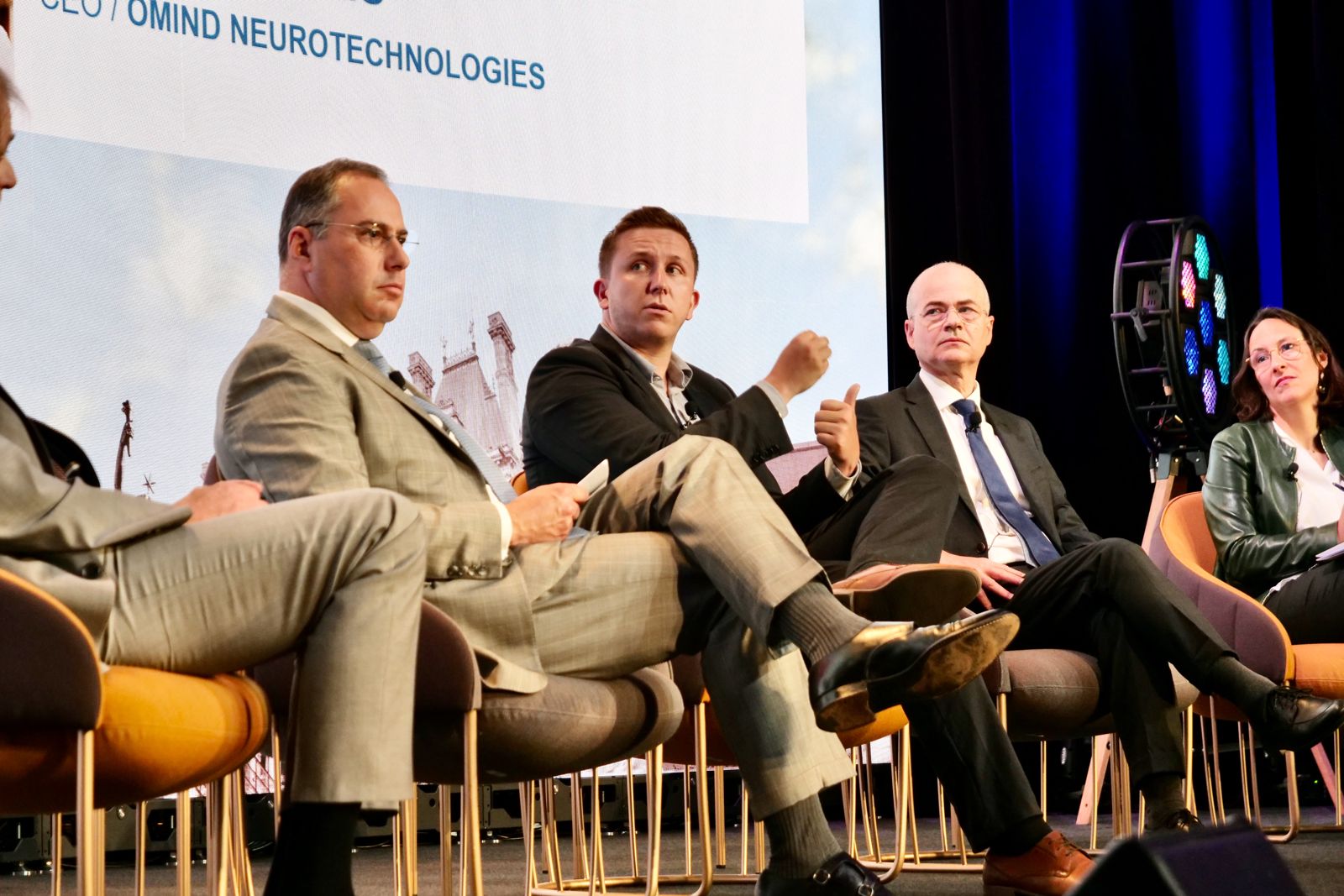 Thomas Bessière on stage during the round table on AI and neuroscience in aviation at ParisMat 2025.